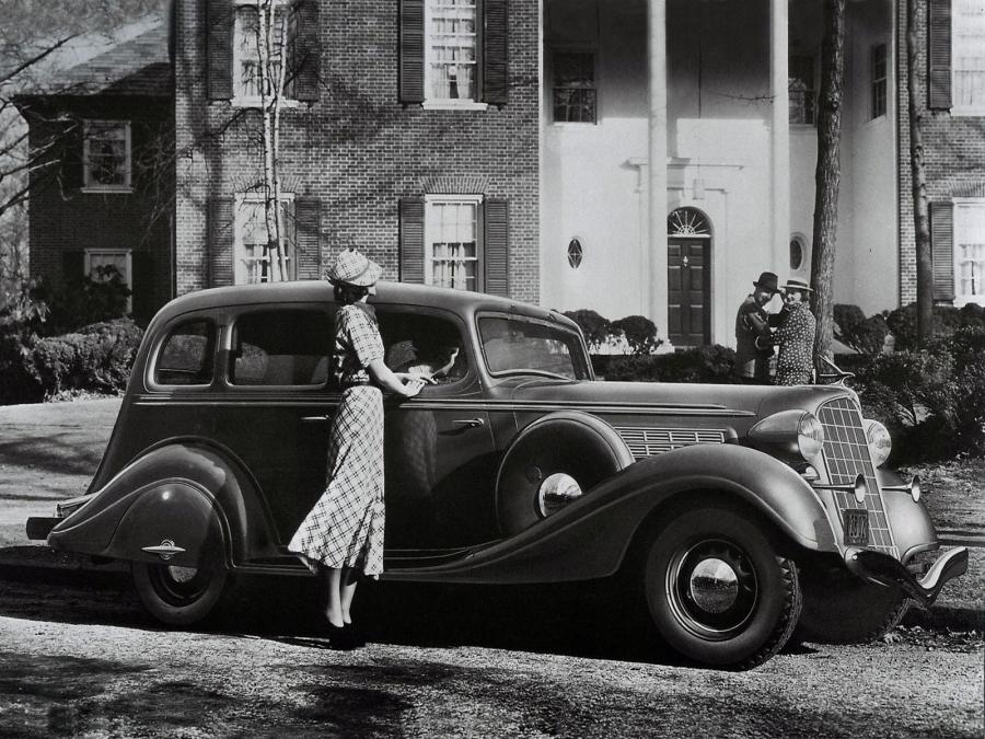 Hudson DeLuxe Eight Sedan (Series HU) '1935